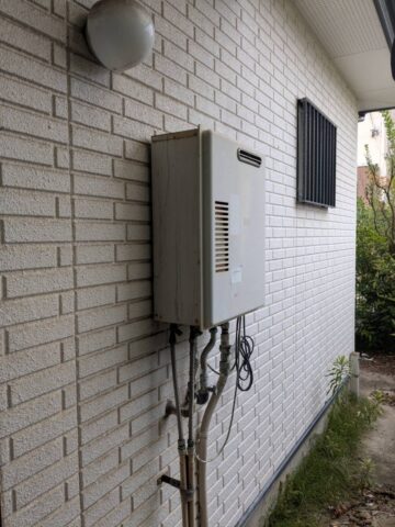 給湯器工事前